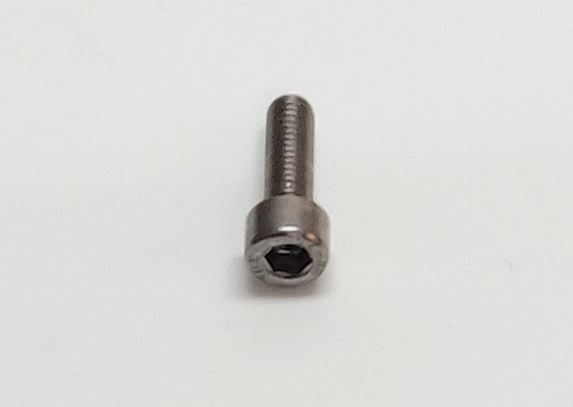 Delabie 5 x 6 screws 